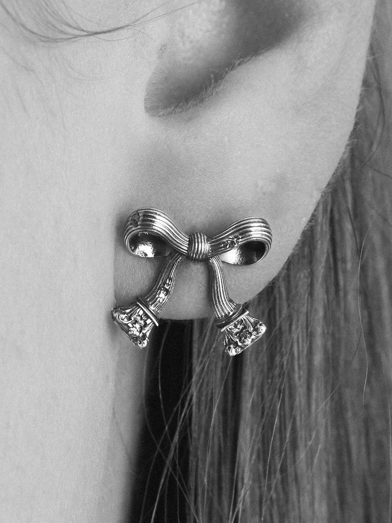 Corinthian Bow Stud Earring