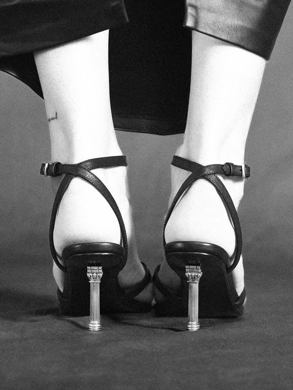 Artemis Column Heel