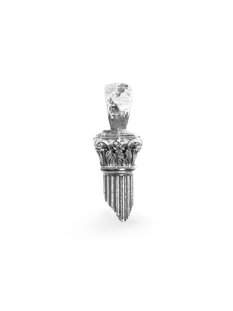 Solo Column Pendant