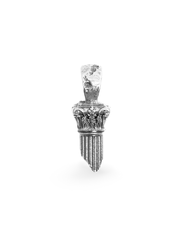 Solo Column Pendant