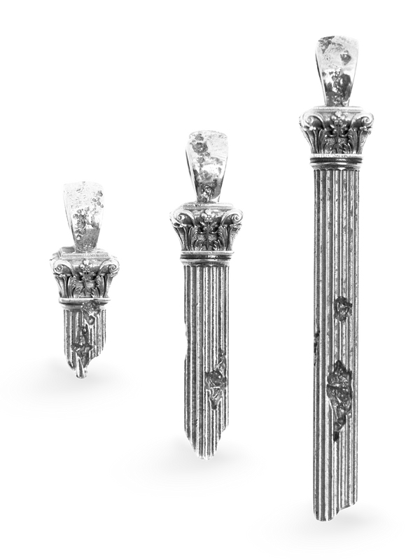 Solo Column Pendant